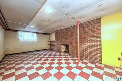 110 Beauvue Terrace, Bridgeport, CT 06606 - Photo 35