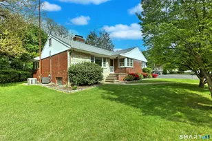 110 Beauvue Terrace, Bridgeport, CT 06606 - Photo 3