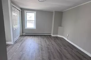 1706 Quinnipiac Ave, New Haven, CT 06513 - Photo 17
