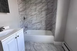 1706 Quinnipiac Ave, New Haven, CT 06513 - Photo 7