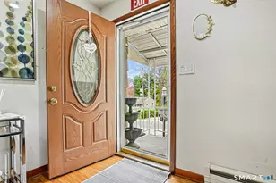 7 Newport Dr, Waterbury, CT 06705 - Photo 3