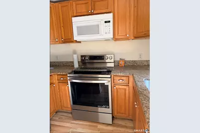 986 Quinnipiac Avenue #11, New Haven, CT 06513 - Photo 5
