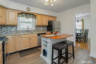 29 Chatham Dr, Norwalk, CT 06854 - Photo 13