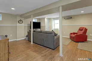 29 Chatham Dr, Norwalk, CT 06854 - Photo 25