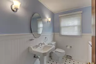 62 Butternut Cir, Wethersfield, CT 06109 - Photo 15