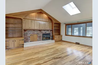 62 Butternut Circle, Wethersfield, CT 06109 - Photo 11