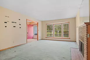 171 Old Point Rd, Milford, CT 06460 - Photo 7