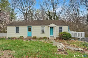 70 Browns Ln, Old Lyme, CT 06371 - Photo 33