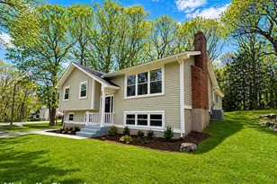 96 Robin Cir, Tolland, CT 06084 - Photo 5