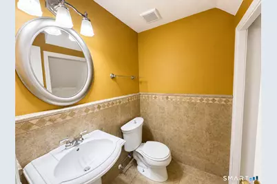 50 Wakefield Circle #50, East Hartford, CT 06118 - Photo 11
