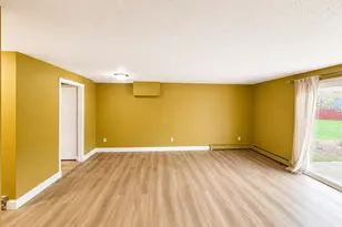 50 Wakefield Cir, East Hartford, CT 06118 - Photo 7
