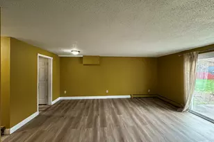 50 Wakefield Cir, East Hartford, CT 06118 - Photo 9