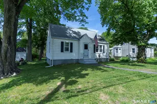 109 Ford St, Milford, CT 06461 - Photo 3
