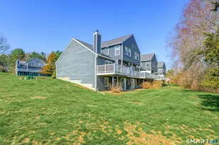 11 Vicki Ln, Colchester, CT 06415 - Photo 3