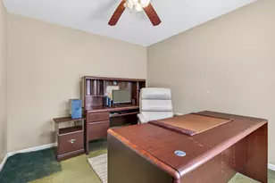 11 Cottage Ln, East Lyme, CT 06357 - Photo 3