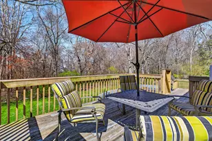 11 Cottage Ln, East Lyme, CT 06357 - Photo 29