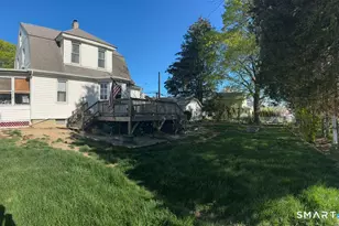 107 Phillips St, Waterford, CT 06385 - Photo 21