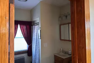 107 Phillips St, Waterford, CT 06385 - Photo 15