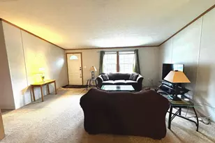 11 Circle Dr, Windham, CT 06256 - Photo 5
