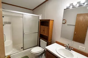 11 Circle Dr, Windham, CT 06256 - Photo 15
