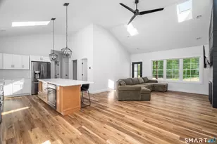 461 Chestnut Hill Rd, Killingly, CT 06241 - Photo 15