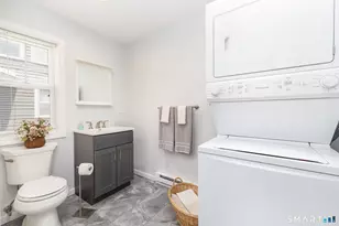 112 Harmon St, Hamden, CT 06517 - Photo 17