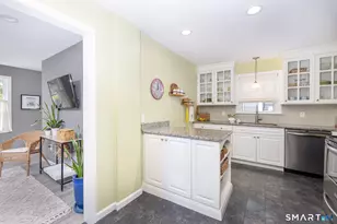 112 Harmon St, Hamden, CT 06517 - Photo 13