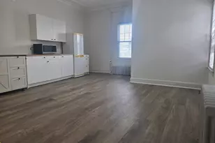 49 Woodside St, Stamford, CT 06902 - Photo 3