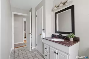 35 Apple Tree Ln, Wallingford, CT 06492 - Photo 17