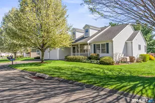 14 Oakview Pl, Vernon, CT 06066 - Photo 5