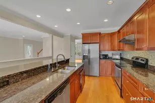 30 Beacon Hill Dr, Mansfield, CT 06268 - Photo 5