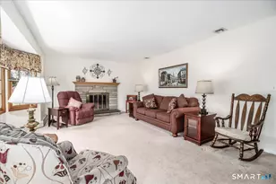 6 Longview Ave, Danbury, CT 06811 - Photo 3