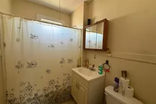 94-96 Hillside Ave, Hartford, CT 06106 - Photo 7