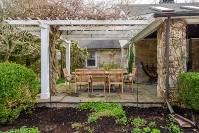58 Woodchuck Lane, Ridgefield, CT 06877 - Photo 5
