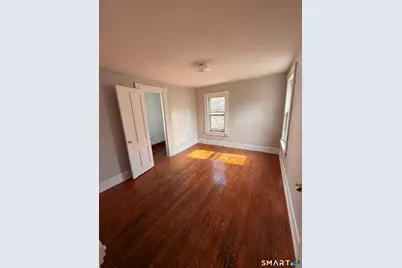 30 Sunset Avenue, Waterbury, CT 06708 - Photo 5