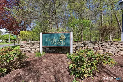 65 Henley Way #65, West Hartford, CT 06117 - Photo 33