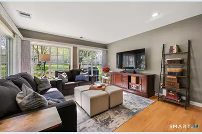 65 Henley Way #65, West Hartford, CT 06117 - Photo 15