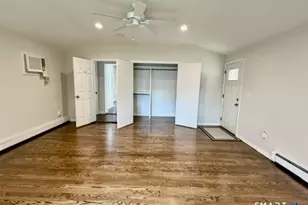 10 Wells Ave, Stamford, CT 06902 - Photo 9