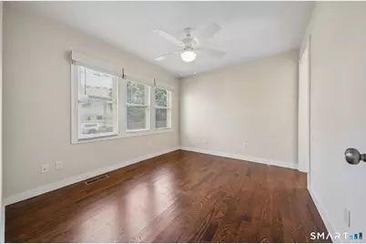 10 Wells Avenue #A, Stamford, CT 06902 - Photo 9