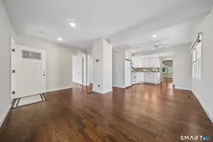 10 Wells Ave, Stamford, CT 06902 - Photo 3