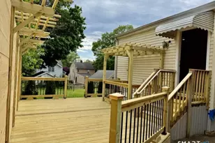 10 Wells Ave, Stamford, CT 06902 - Photo 21