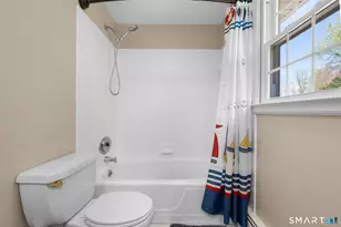 278 Charles Ct, Orange, CT 06477 - Photo 23