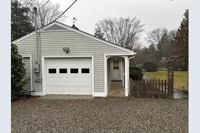 1 Woods Grove Road, Westport, CT 06880 - Photo 3