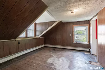 34 Queen Street, Meriden, CT 06451 - Photo 21