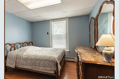 34 Queen Street, Meriden, CT 06451 - Photo 15