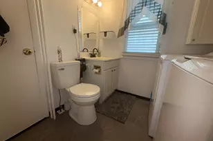 102 Circuit Ave, Waterbury, CT 06708 - Photo 11