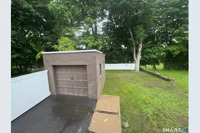 102 Circuit Avenue, Waterbury, CT 06708 - Photo 15