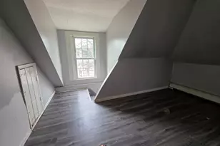 69 Babcock St, Hartford, CT 06106 - Photo 9