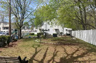 25 Catherine St, West Haven, CT 06516 - Photo 5