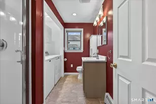 37 Camden St, Milford, CT 06461 - Photo 23